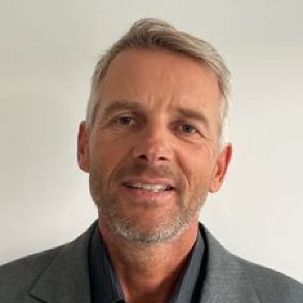 Dr. Reinhard Steurer